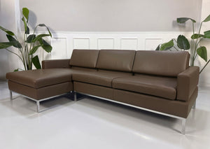 Brühl Tomo Sofa Braun Leder – Lehnenansicht | Aaron GmbH