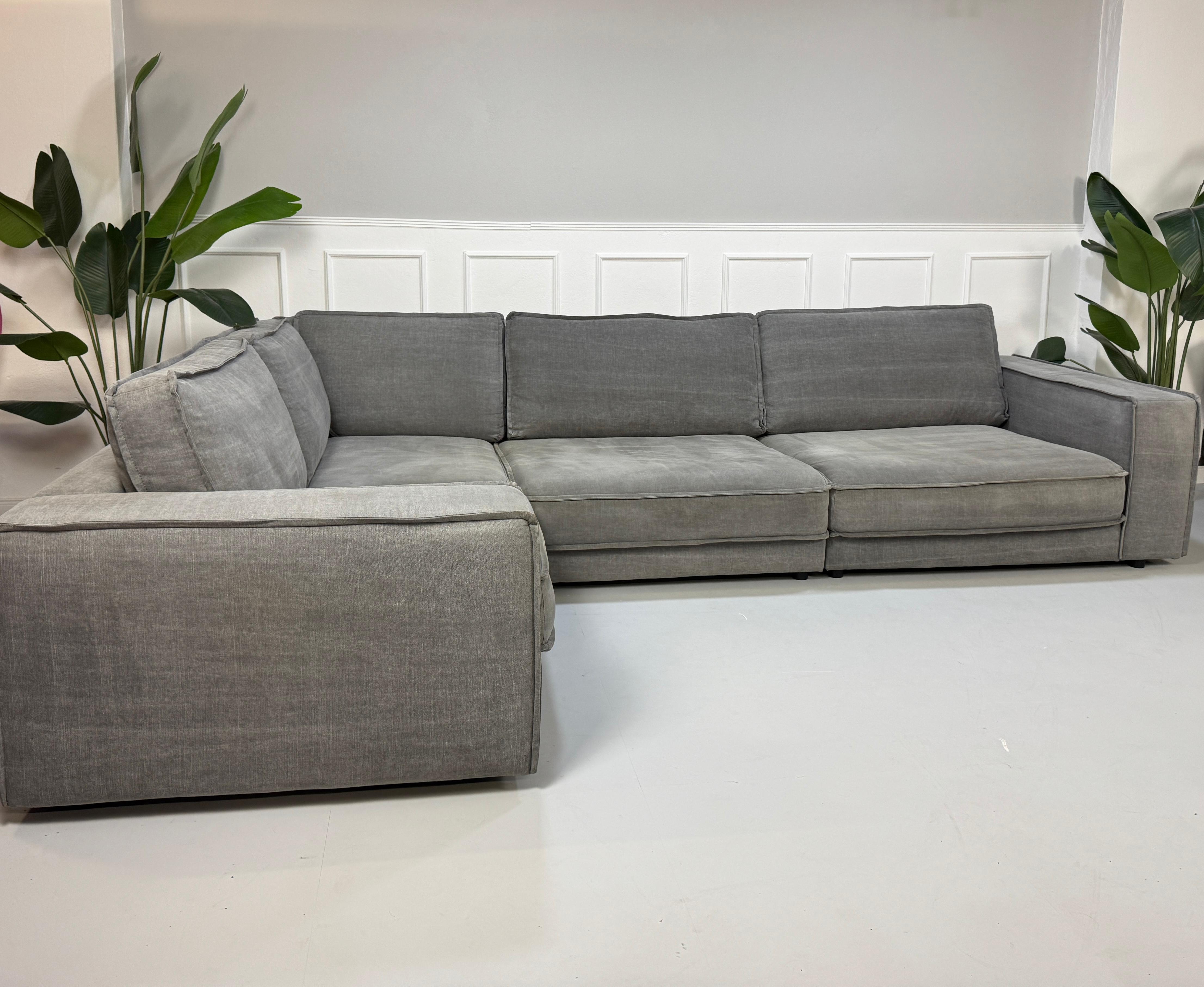 Bolia Noora Sofa Stoff Couch FSC zertifiziert Grau